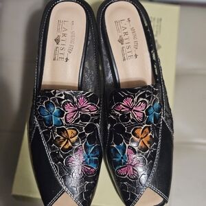 L'Artiste Leather Spring Step Women's Floral Black Mules